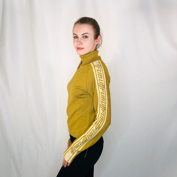 FUBU Vintage Dijon Mustard Spell Out Sweater 0862 - Picture 4 of 8